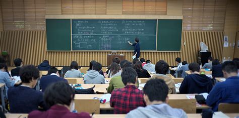 東京大学 理科二類 宇宙の果てまで行ってみたいけど、まずは微分方程式を解こう